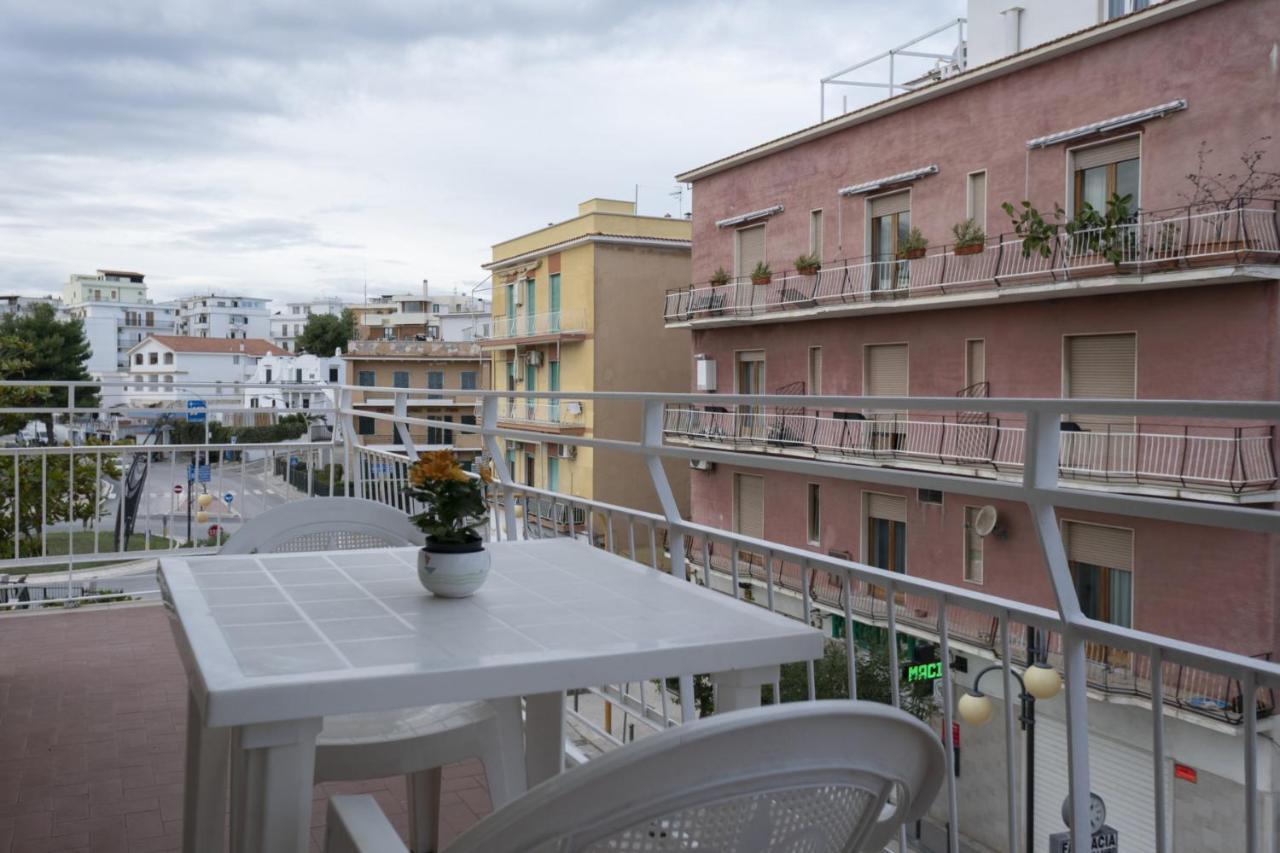 Dimora Del Corso Apartment Vieste Exterior photo
